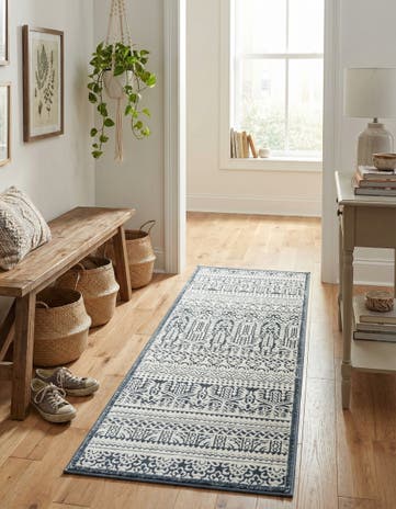 Jill Zarin 2' 2 x 6' Uptown Cloisters Runner Rug