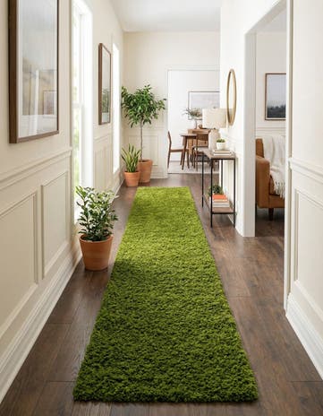 2' 7 x 16' 5 Solid Shag Runner Rug