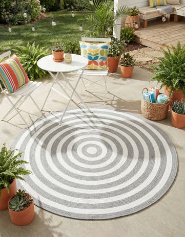 5' 3 x 5' 3 Easy-Clean Eco Verse Washable Indoor / Outdoor Round Rug