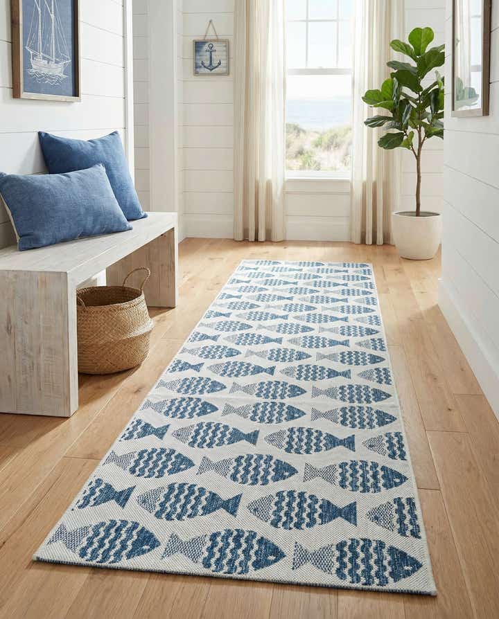 2' 7 x 12' Easy-Clean Coastal Indoor / Outdoor Runner Rug