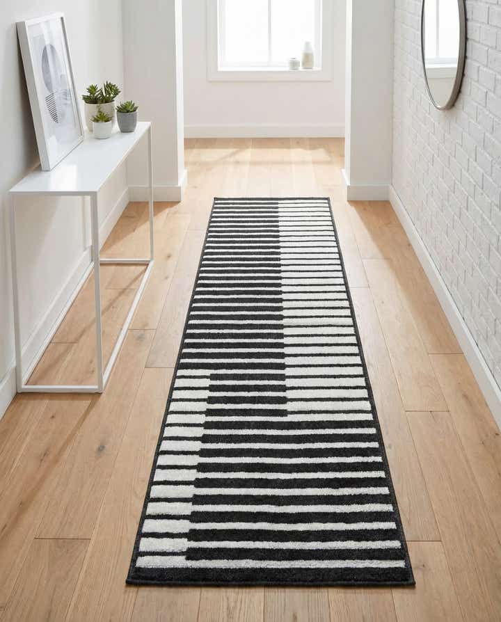 2' x 8' Oslo Runner Rug