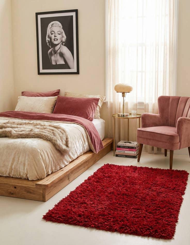 Detail image of  3' 3 x 5' 3 Marilyn Monroe™ Shag Rug