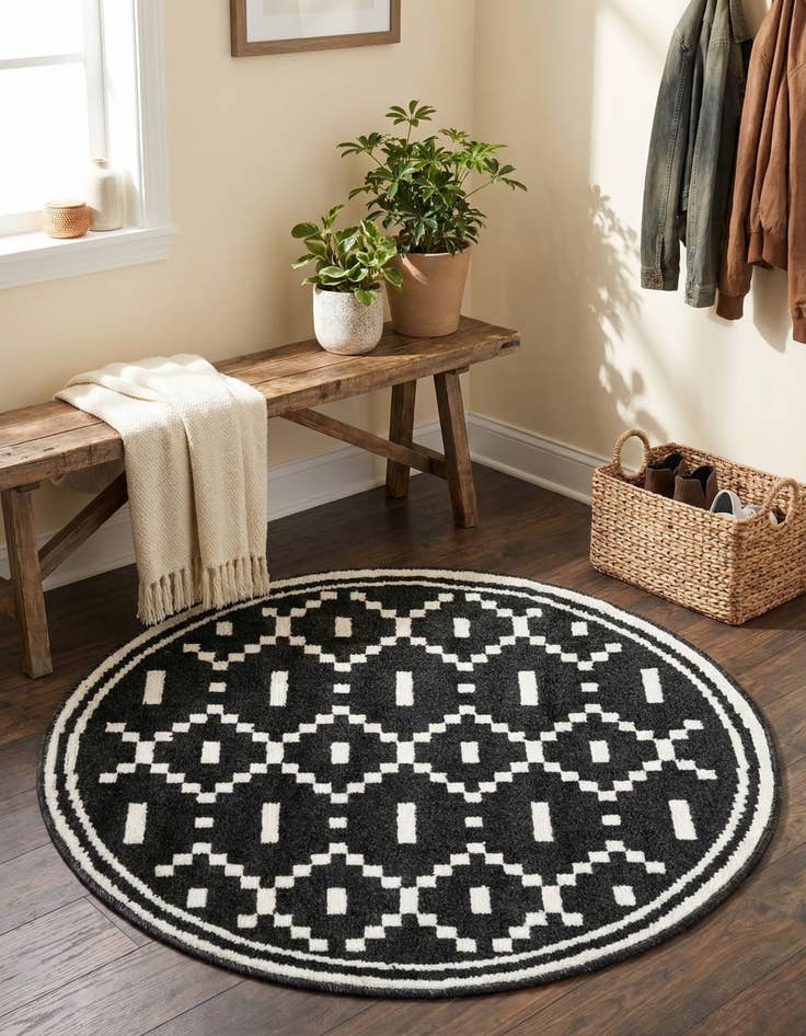 Detail image of 3' x 3' Oslo Round Rug