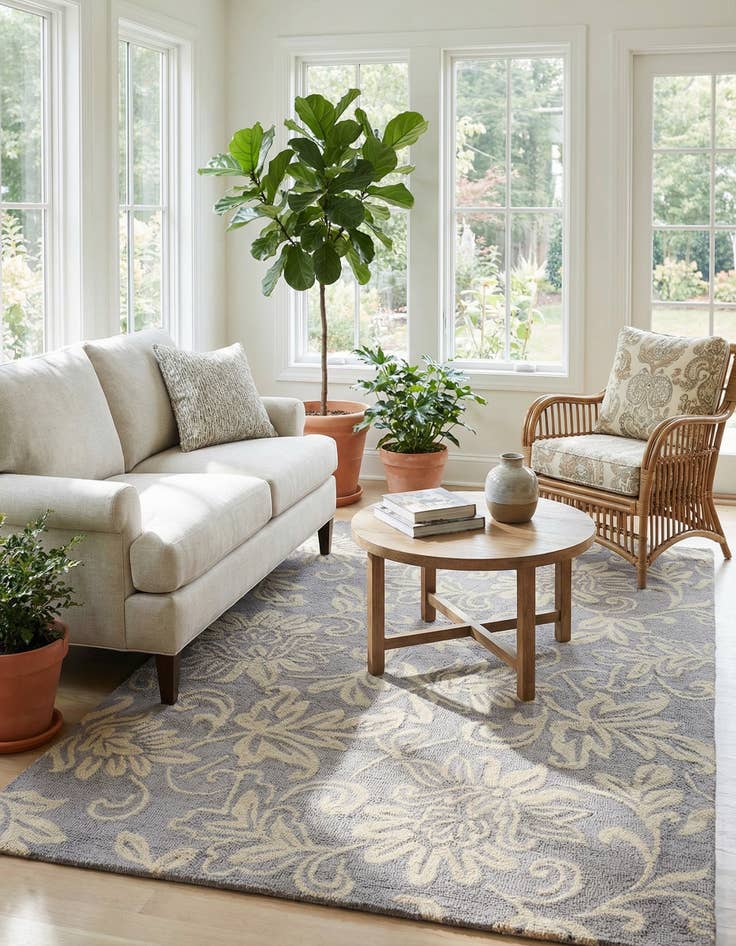 Detail image of 5' x 8' Agra Wool Rug