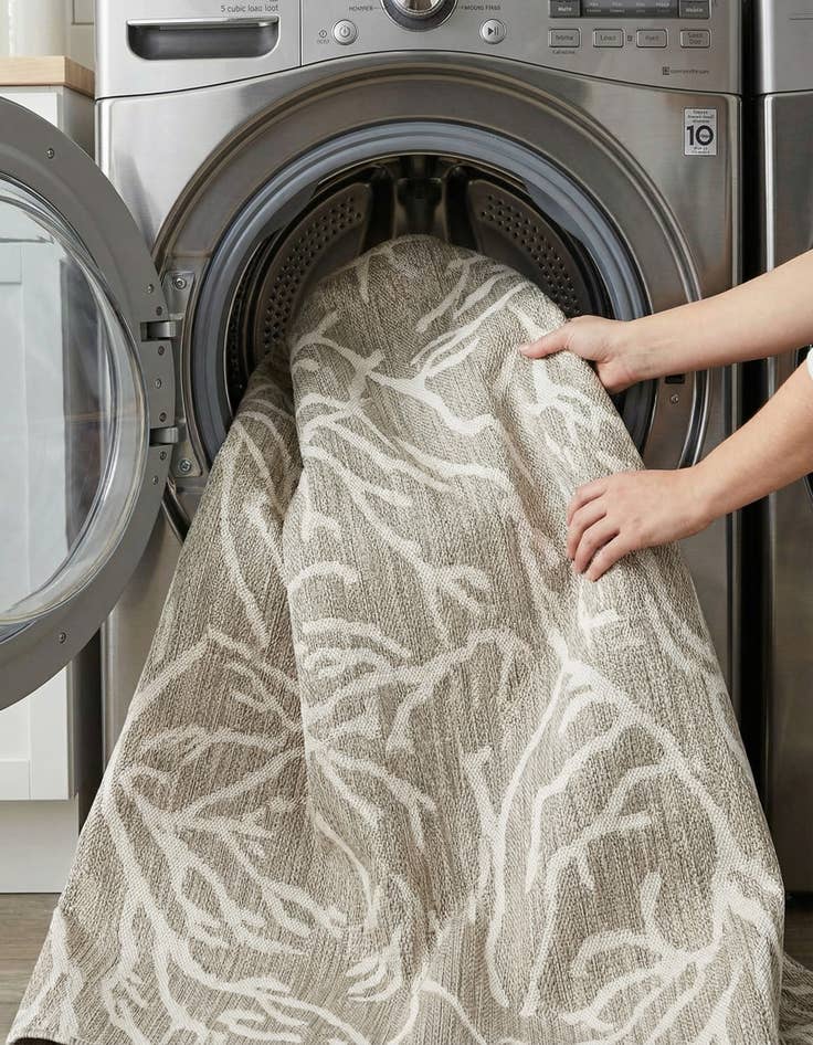 Detail image of  7' 10 x 7' 10  Washable Coastal Indoor / Outdoor Square Rug