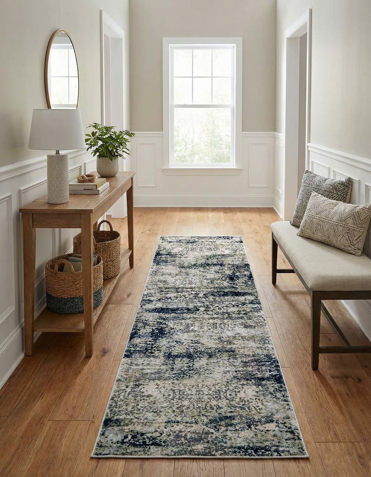 2' 7 x 10' Gossamer Runner Rug