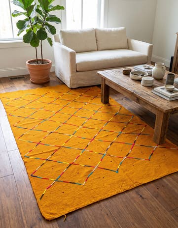 5' x 7' 8 Hand Knotted Moroccan Wool Rug