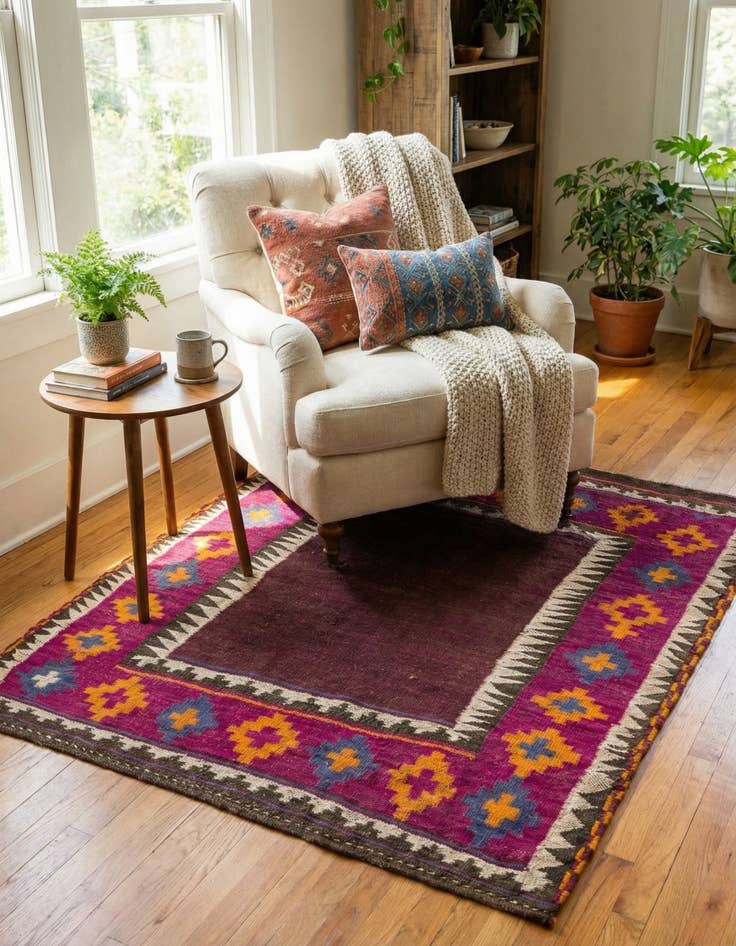 Detail image of 3' 8 x 4' 7  Hand Woven Kilim Fars Wool Square Rug