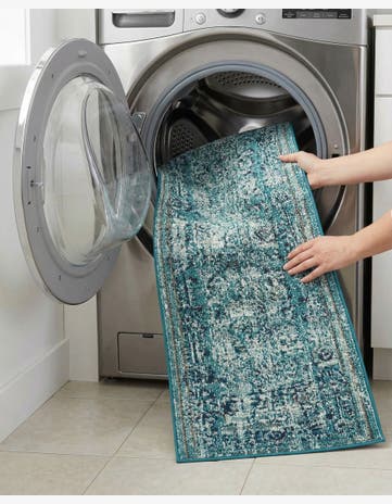 2' 2 x 6' 9 Washable Fleur Runner Rug