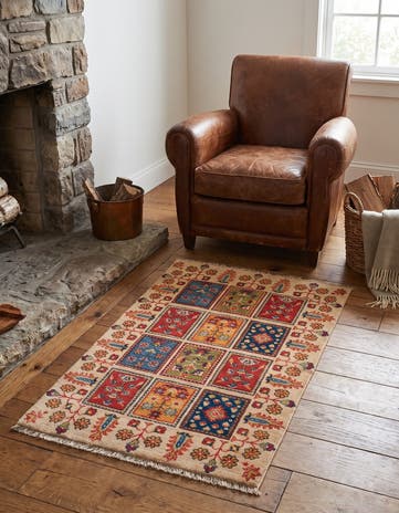 2' 9 x 4' 5 Hand Knotted Kazak Rug