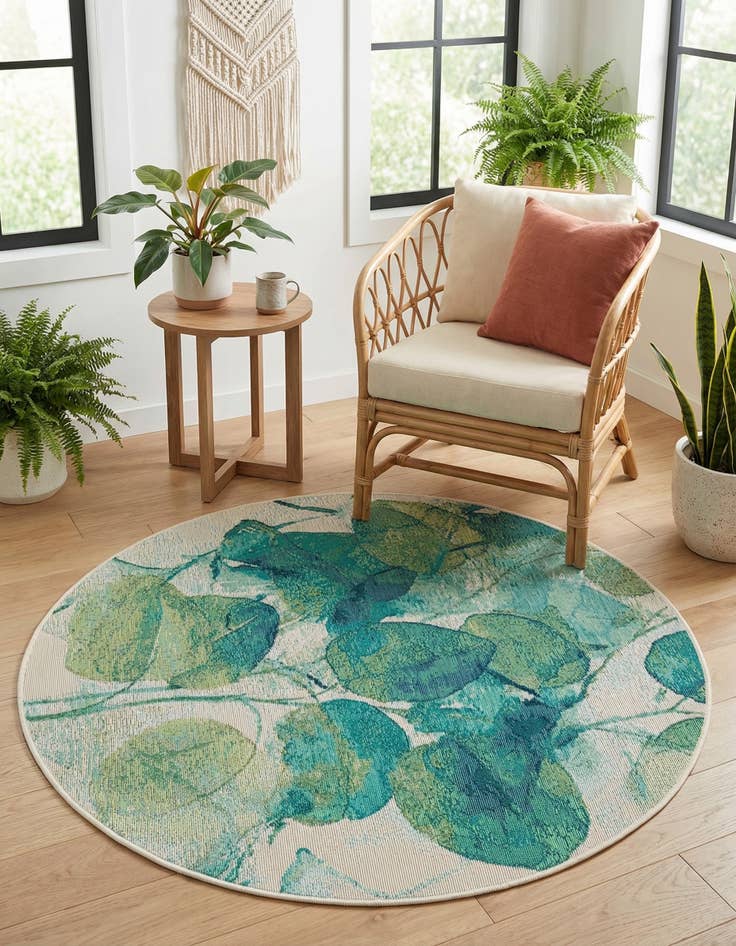 Detail image of 4' x 4' Easy-Clean Botanical Indoor / Outdoor Round Rug