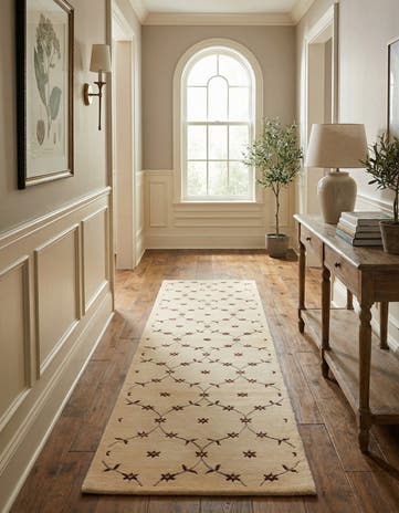 2' 9 x 10' Hand Knotted Darya Wool Runner Rug