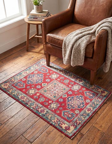 2' 9 x 4' 1 Hand Knotted Kazak Rug