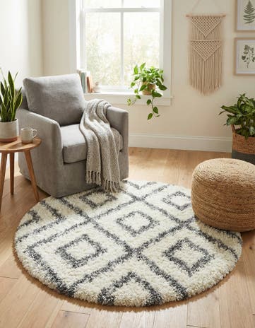 3' 3 x 3' 3 Athena Shag Round Rug