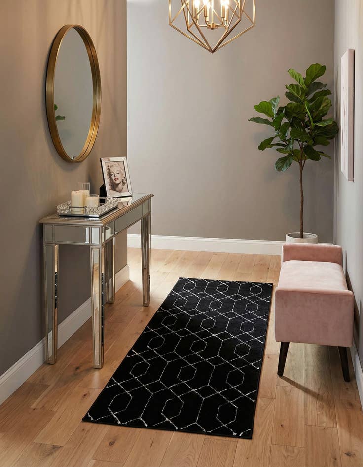 Detail image of  2' x 5'  Marilyn Monroe™ Glam Trellis Runner Rug