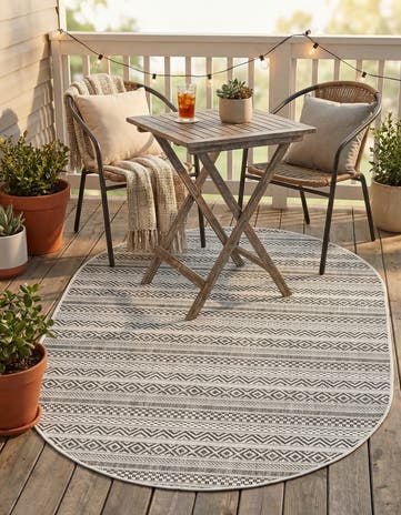3' x 5' 3 Easy-Clean Ribbon Indoor / Outdoor Oval Rug
