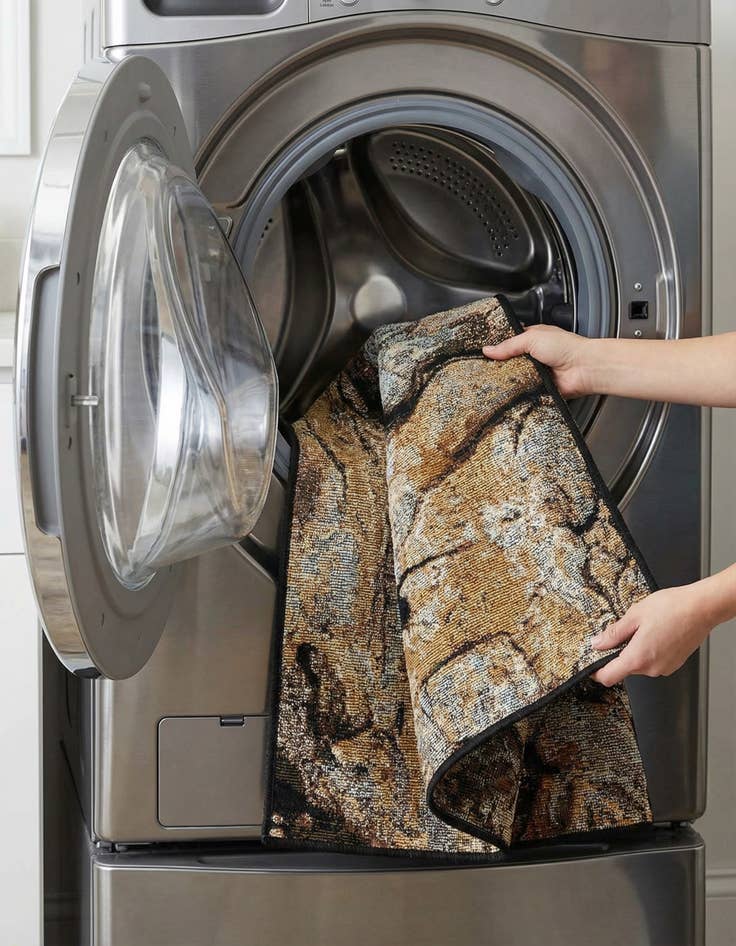 Detail image of  2' x 3'  Washable Modern Indoor / Outdoor Rug