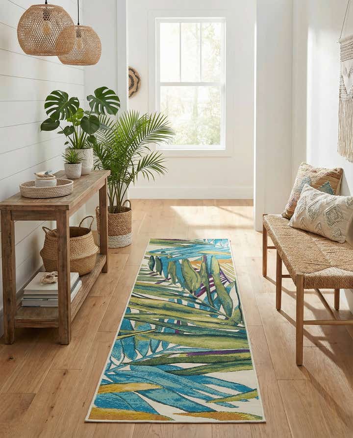 2' x 8' Easy-Clean Botanical Indoor / Outdoor Runner Rug
