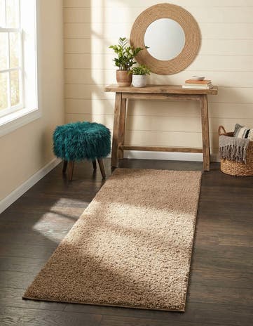 2' x 6' 9 Solid Shag Runner Rug