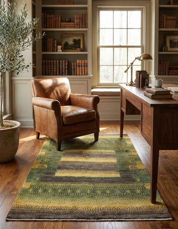 2' 7 x 4' 5 Kashkuli Wool Rug