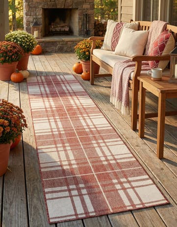 2' 7 x 12' Easy-Clean Checkered Indoor / Outdoor Runner Rug