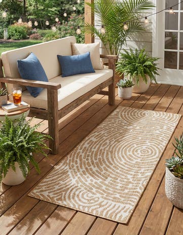2' x 4' Easy-Clean Modern Indoor / Outdoor Runner Rug