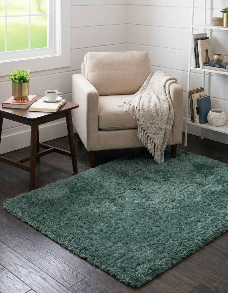 Detail image of  2' x 3' Infinity Shag Rug