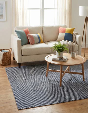 4' 1 x 6' 1 Easy-Clean Jill Zarin Palm Springs Indoor / Outdoor Rug