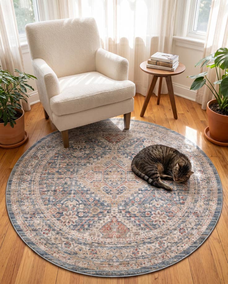 Detail image of 5' x 5' Noble Round Rug