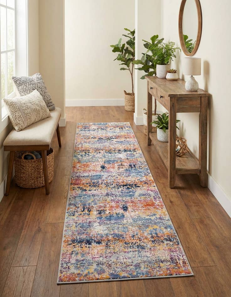 Detail image of 2' 7 x 9' 10 Budapest Runner Rug