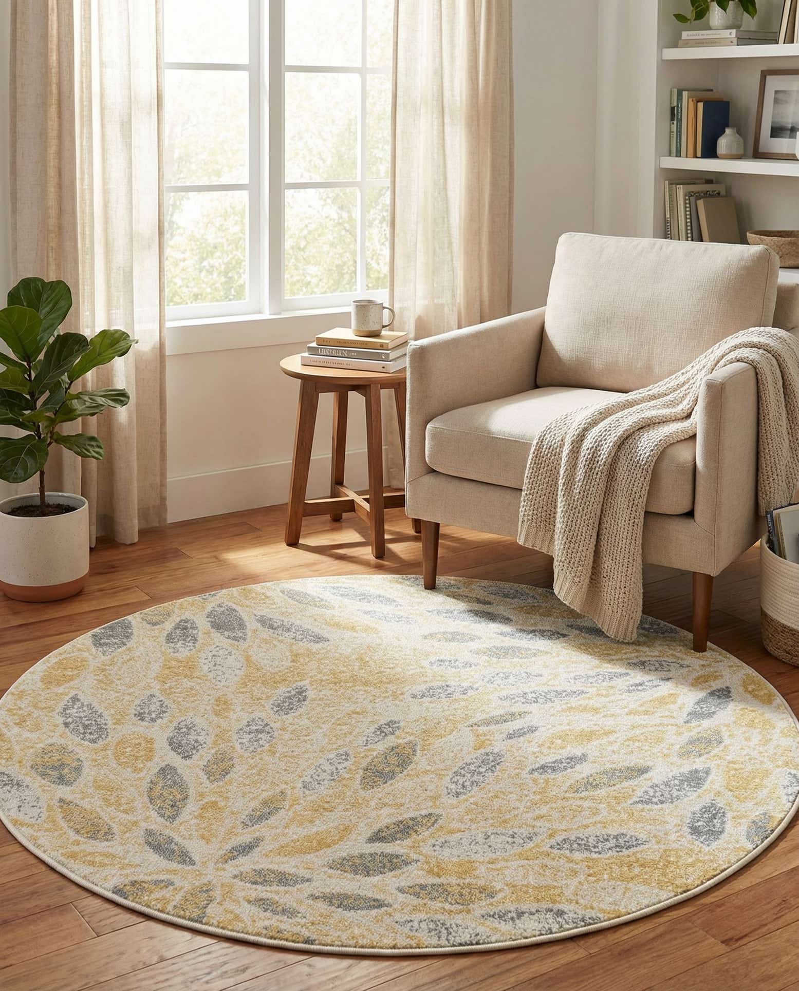 4' 1 x 4' 1 Charleston Round Rug
