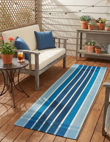 2' x 8' Easy-Clean Ribbon Indoor / Outdoor Runner Rug