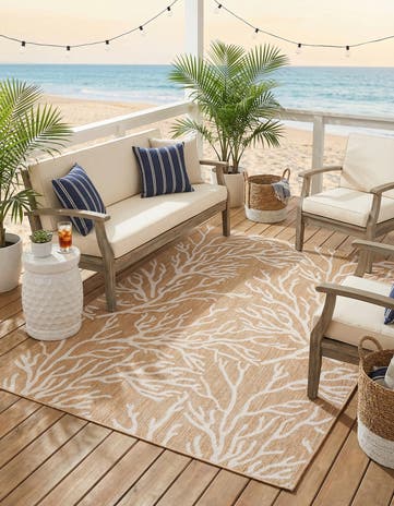 6' x 9' Easy-Clean Coastal Indoor / Outdoor Rug