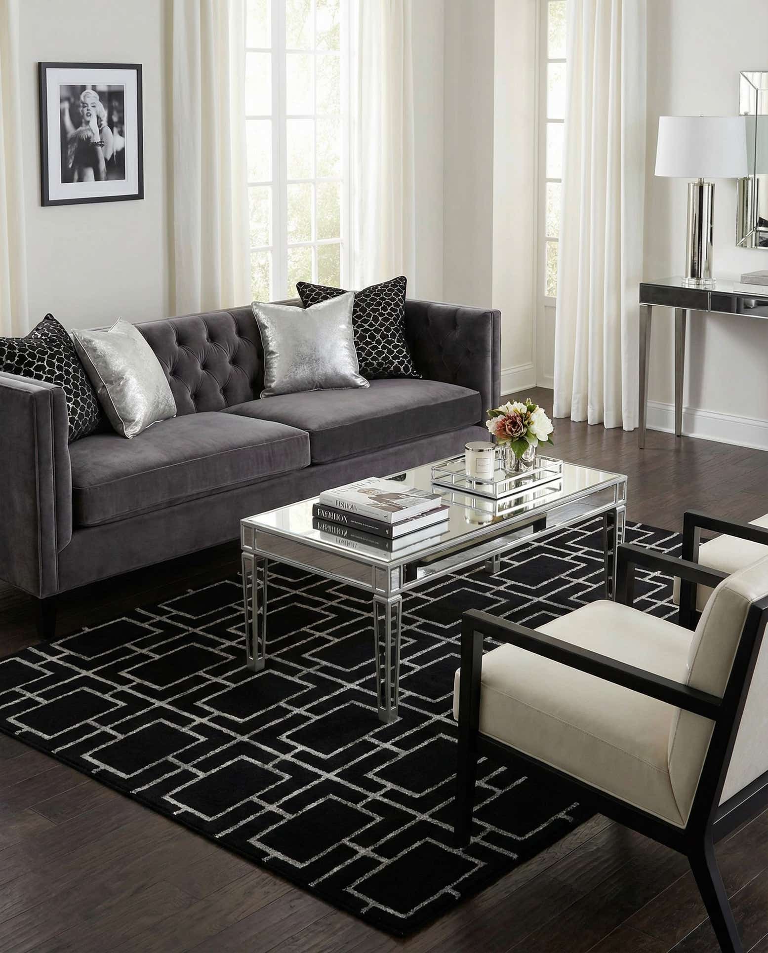 5' 3 x 8' Marilyn Monroe™ Glam Deco Rug