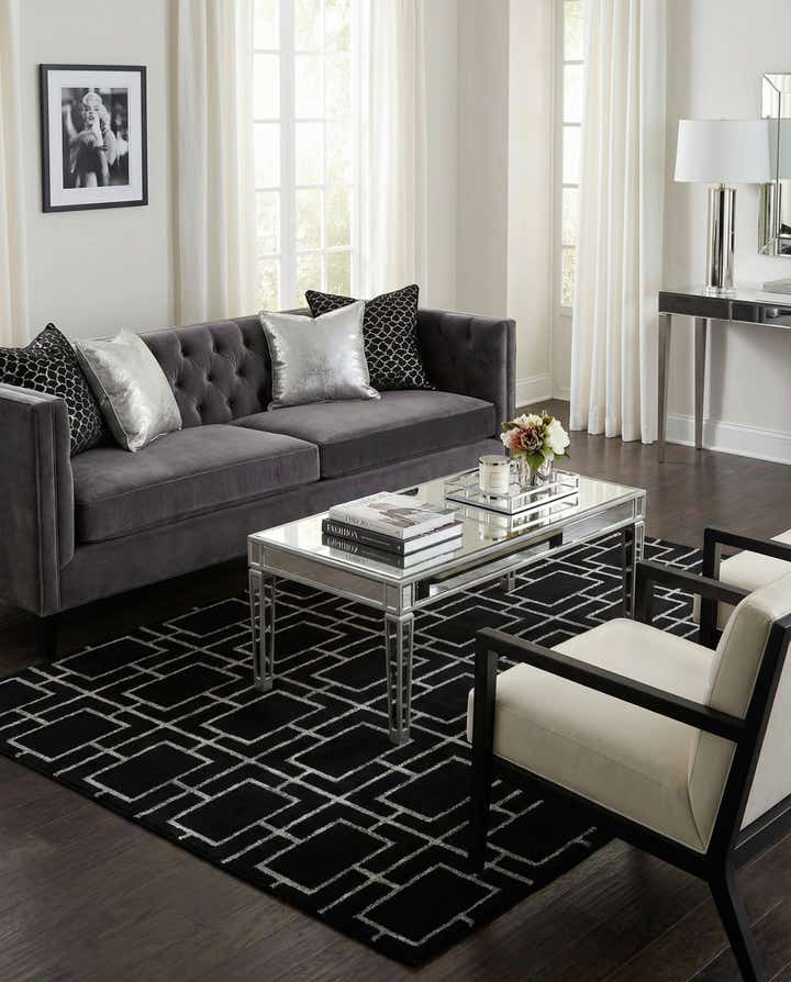 5' 3 x 8' Marilyn Monroe™ Glam Deco Rug