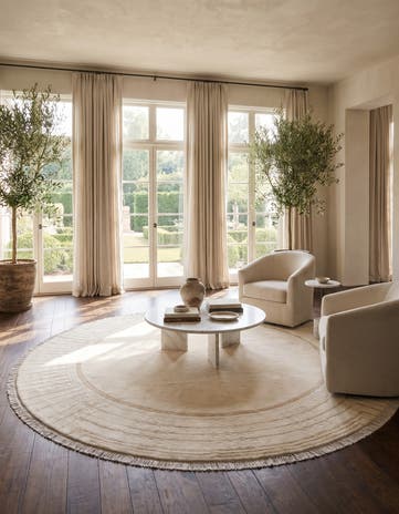 6' 7 x 6' 7 Hand Knotted Darya Round Rug