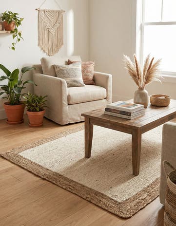 4' 1 x 6' 1 Handmade Braided Jute Rug
