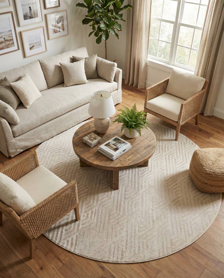 Detail image of 8' x 8' Easy-Clean Sabrina Soto Hudson Indoor / Outdoor Round Rug