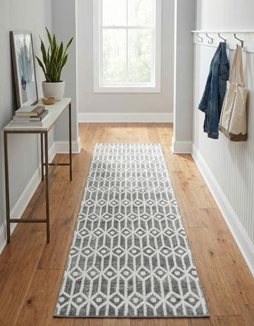 3' x 10' Lattice Trellis Runner Rug