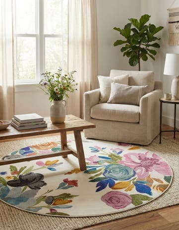 5' 3 x 5' 3 Blossom Round Rug