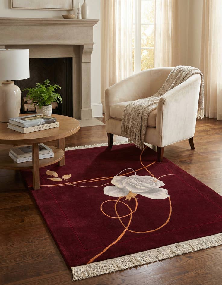 Detail image of 4' x 5' 11  Hand Knotted Darya Wool Rug