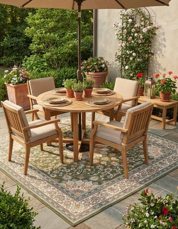 Green Easy-Clean Traditional Indoor / Outdoor Square Rug