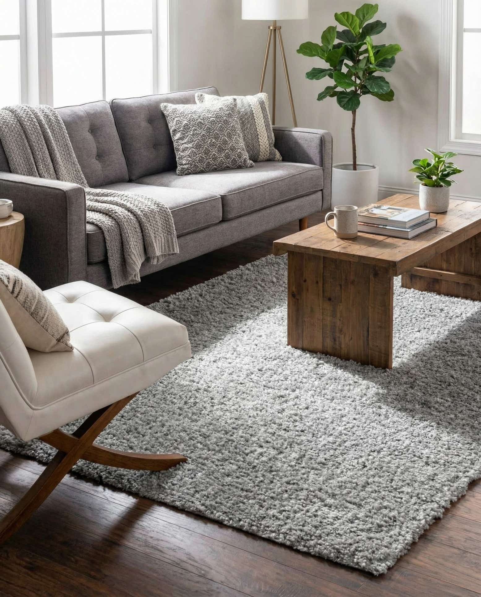 5' 3 x 8' Zermatt Shag Rug