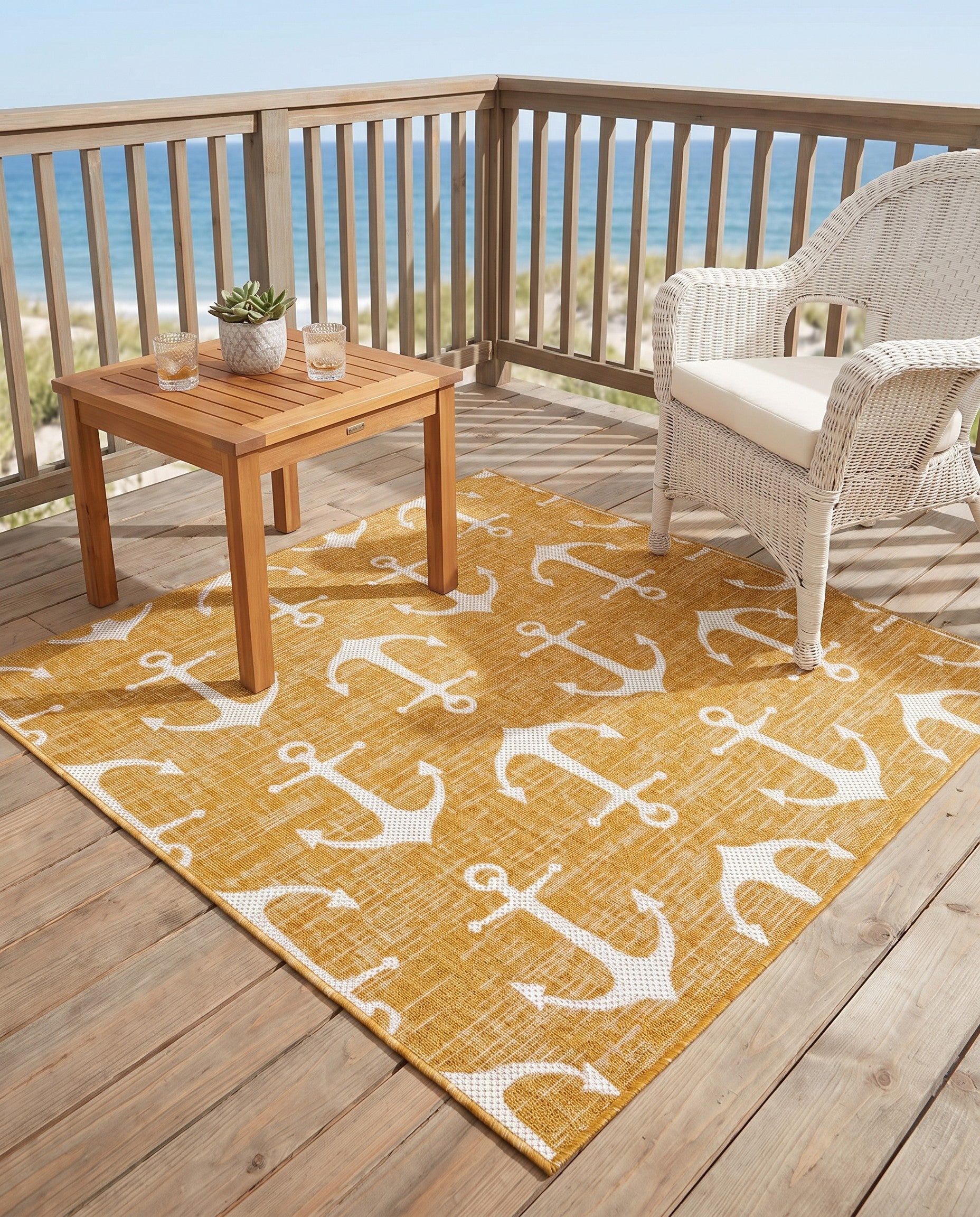 5' 3 x 5' 3 Easy-Clean Coastal Indoor / Outdoor Square Rug