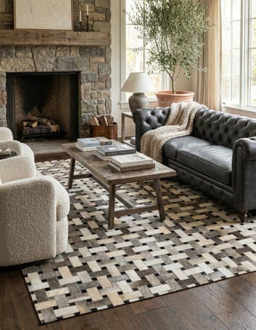 5' 2 x 8' Cowhide - Patchwork Rug
