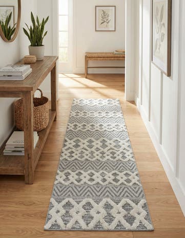 2' 3 x 8' Sabrina Soto Casa Valencia Runner Rug
