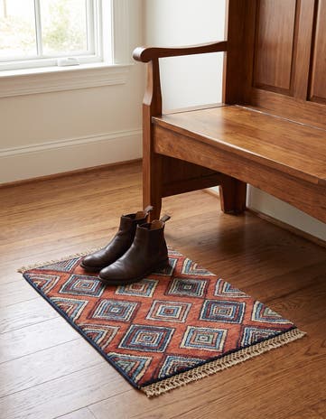 1' 4 x 2' Hand Knotted Ziegler Rug