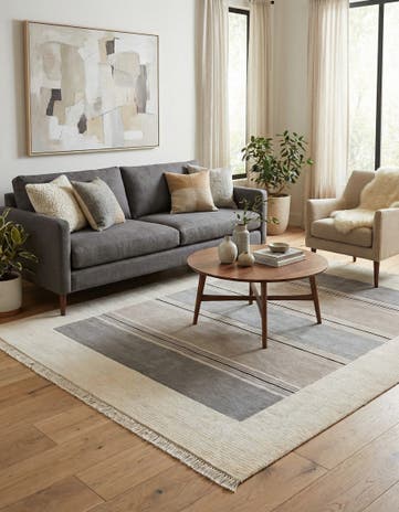 4' 11 x 6' 8 Hand Knotted Darya Wool Rug