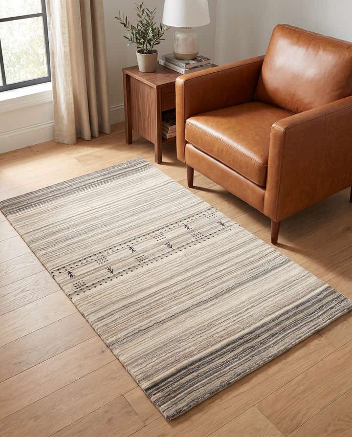 2' 5 x 4' Hand Knotted Gabbeh Wool Rug