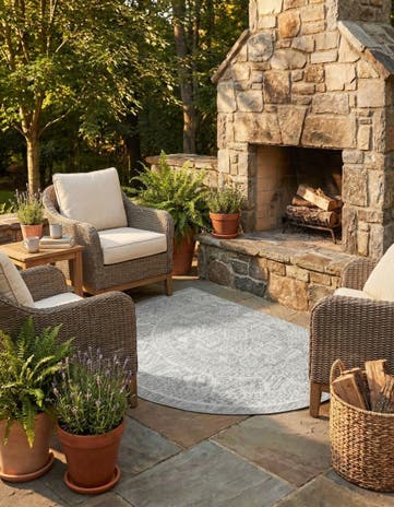 Light Gray Easy-Clean Aztec Indoor / Outdoor Hearth Rug